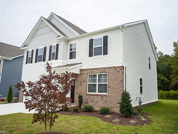 2nd image of 4044 Brians Ln
