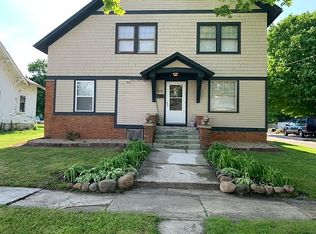 619 N Poplar St, Fostoria, OH 44830