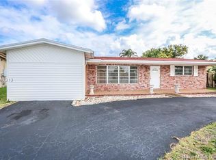 5507 Arthur St, Hollywood, FL 33021