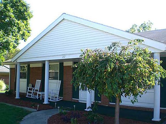 2nd image of 317 Maumee Ln