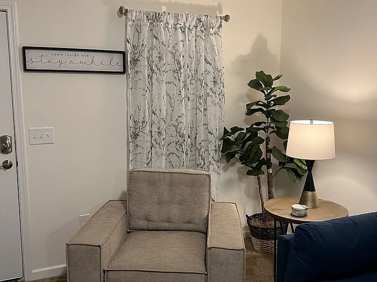 1809 Alyssum Pl — Photo 4