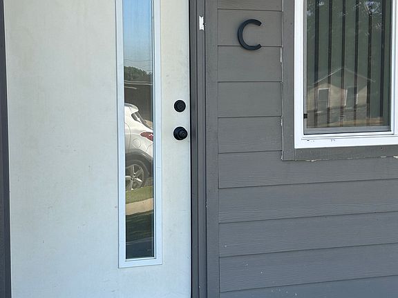 2nd image of 1050 3rd St APT C