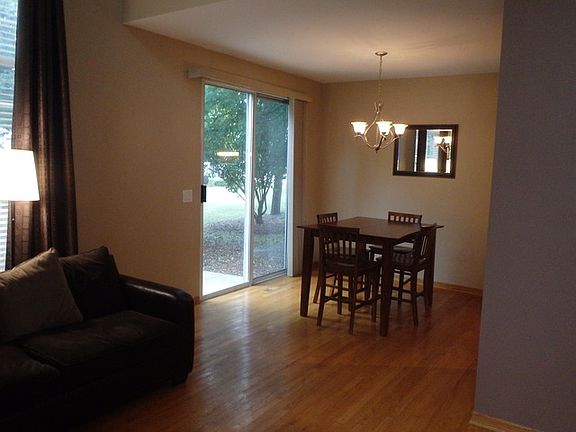 4th image of 2720 Odlum Dr #2720