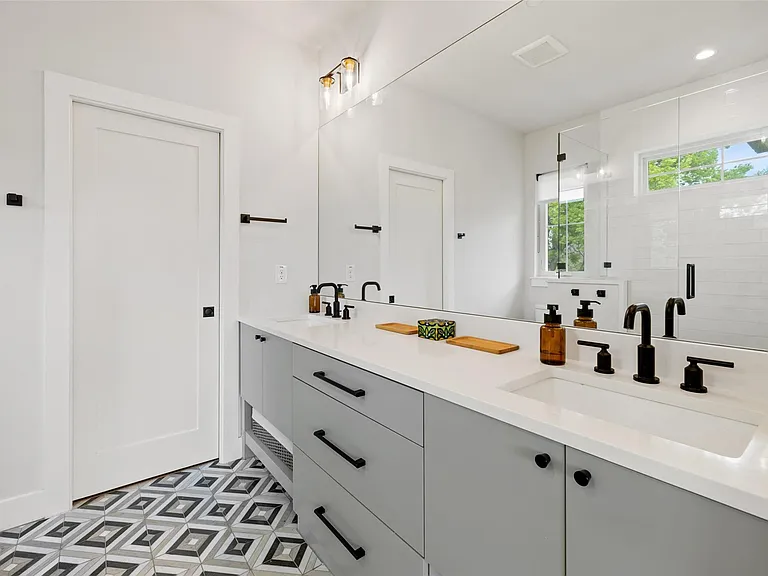 1504 Ruth Ave #3 — Photo 23