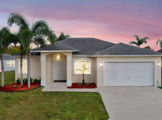 1202 Hatteras Cir, Greenacres, FL 33413