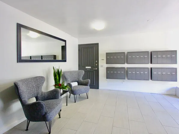 LE Cove, 937 3rd St APT 208, Santa Monica, CA 90403