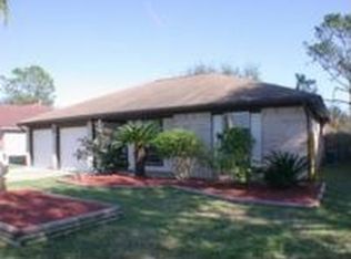 15115 McConn St, Webster, TX 77598