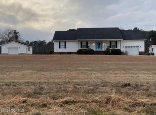 147 Millers Dr, Delco, NC 28436