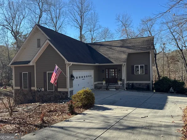 94 Westwood Cir, Hartwell, GA 30643