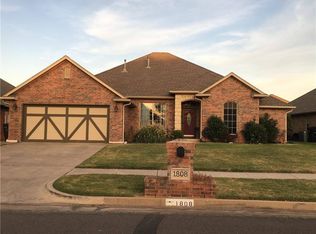 1808 Mead Ln, Moore, OK 73170