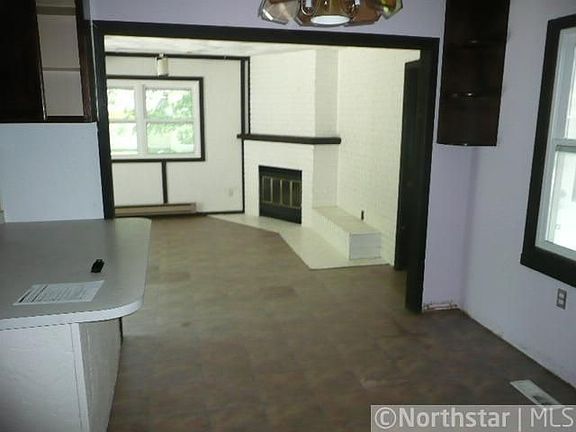 4th image of 16455 Gannon Ave