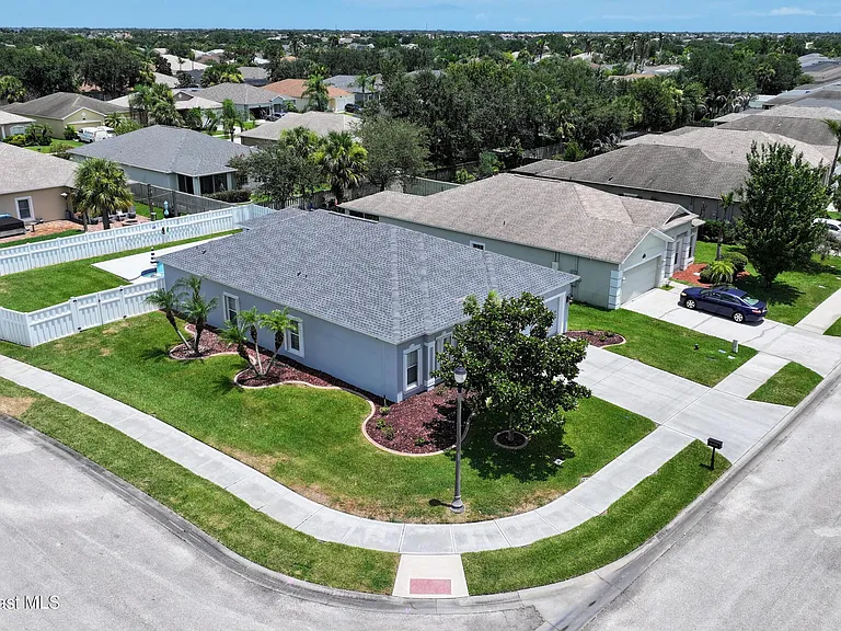 6106 Indigo Crossing Dr — Photo 29