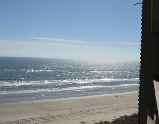 EARLY MORNING SUN ON THE GULF