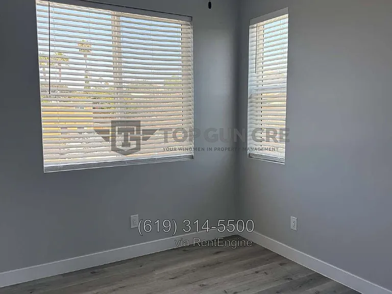3120 Martin Ave — Photo 7
