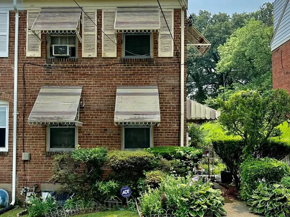 401 Quackenbos St NE, Washington, DC 20011