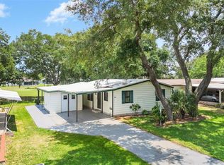 1644 W Schwartz Blvd, Lady Lake, FL 32159