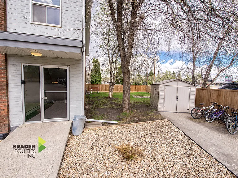 1602 Sherwood Dr — Photo 30