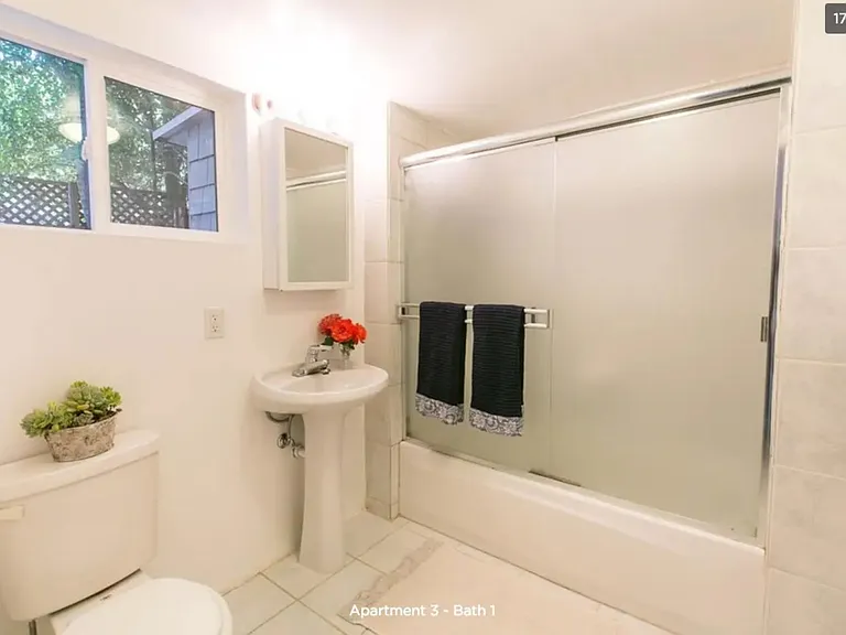 Front bathroom off the kitchen.