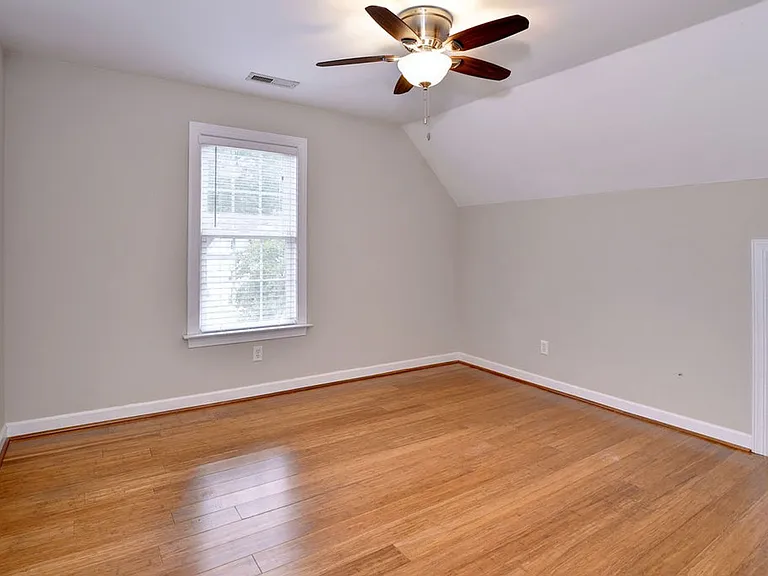 206 Estons Run — Photo 30