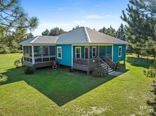 24616 Bretz Ln, Elberta, AL 36530