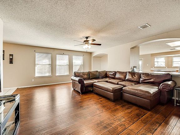 4th image of 4116 Fossile Butte Dr