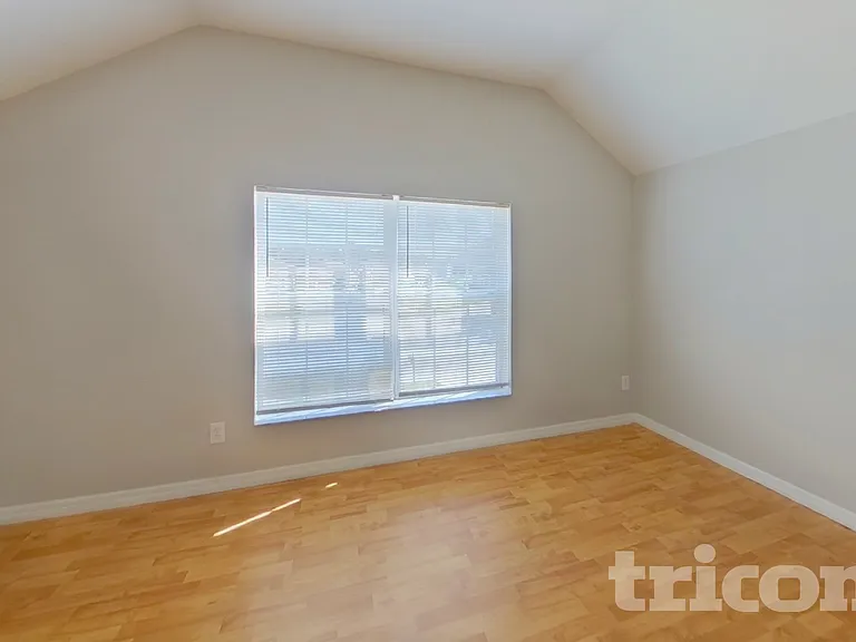 1815 Honeydew Ct — Photo 27