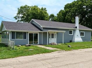 41 Dewey St, West Alexandria, OH 45381