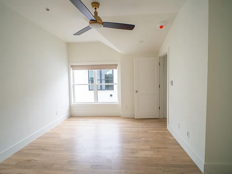 4505 Emerson Ave #1 — Photo 28