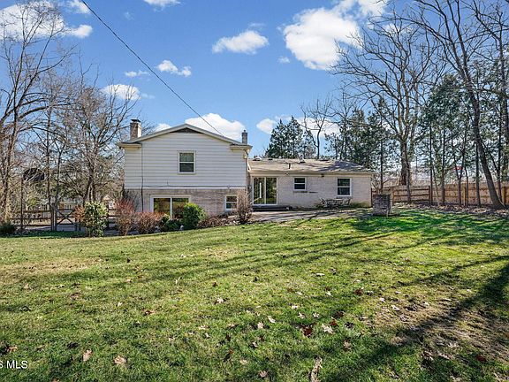 5th image of 2203 Innisbrook Rd