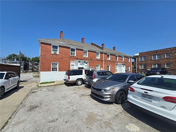 4th image of 535 Bellefontaine Ave