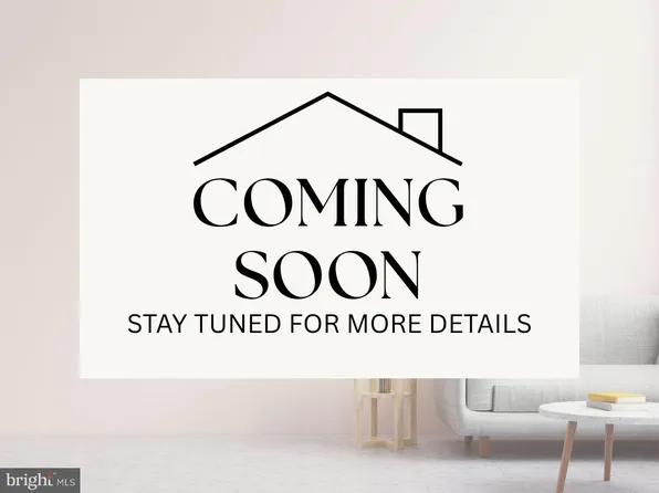 337 Rolling Valley Dr, Fredericksburg, VA 22405