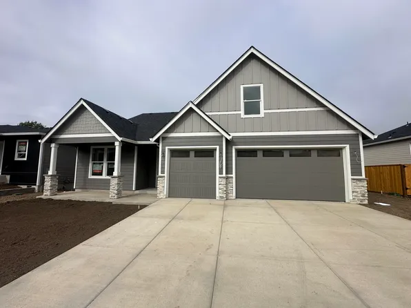 107 Butte Springs Trl #469, Eagle Point, OR 97524