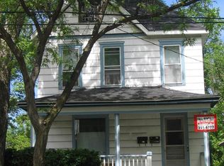 1504 Williamson St APT 1, Madison, WI 53703