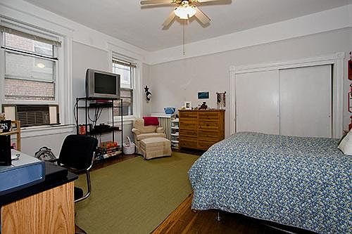 3rd image of 2906 Monument Ave APT 10