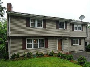 340 Andover St #HOUSE, Lowell, MA 01852