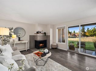 11104 NE 68th Street #A103, Kirkland, WA
