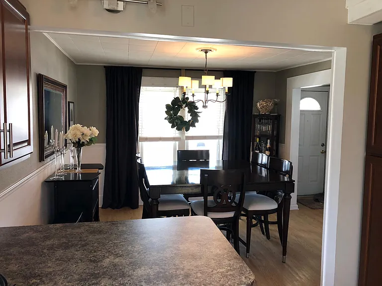 823 E Forteen Mile Rd — Photo 9