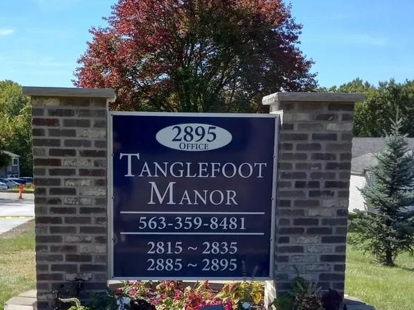 Tanglefoot Manor