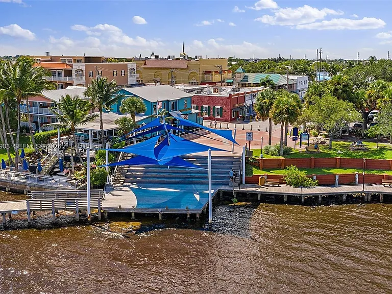 2600 SE Ocean Blvd #P2 — Photo 31