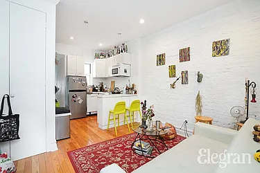 Rented by (Legacy) Elegran