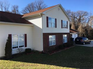 9 Summit Trail Ct, Collinsville, IL