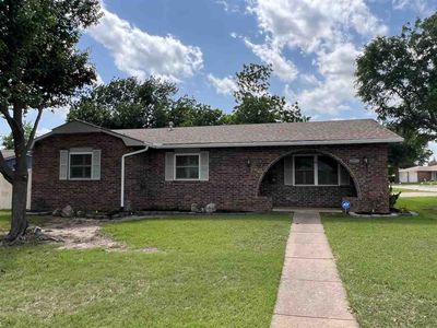 2808 Temple Pl, Ponca City, OK, 74604