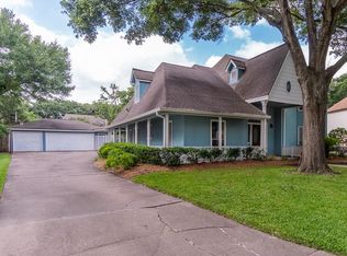 7635 Creek Glen Dr, Houston, TX 77095