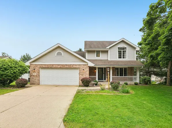 17 Holt Pl, Madison, WI 53719