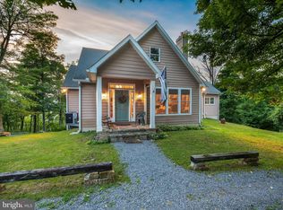 2684 Quaint Acres Ln, Berkeley Springs, WV 25411