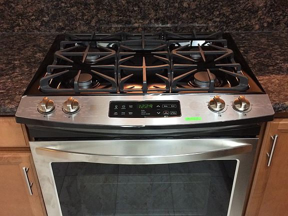 5th image of 635 E Angeleno Ave APT B