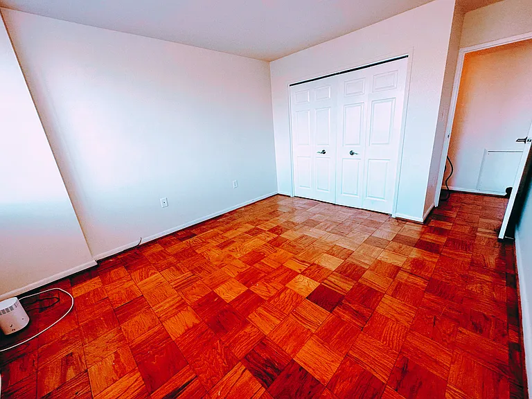 10500 Rockville Pike #527 — Photo 15