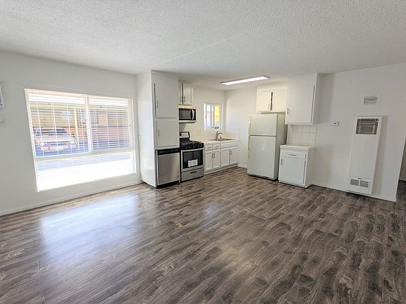 3rd image of 6566 Fountain Ave #47-04