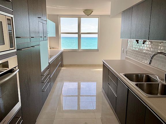 5th image of 2751 S Ocean Dr APT 505S