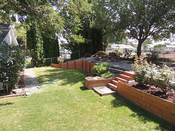 side yard 